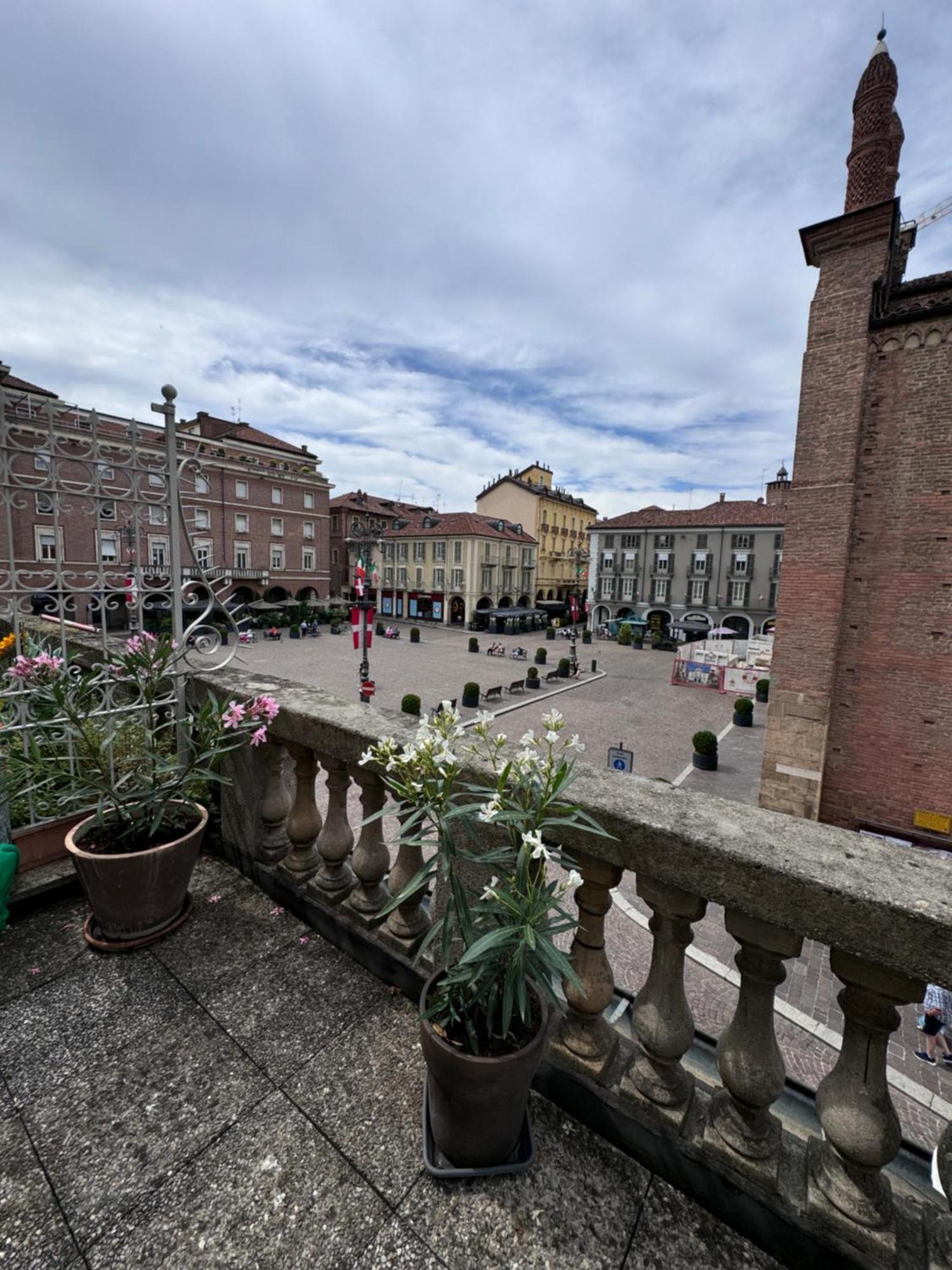 Comecasa San Secondo Terraced Apartment Asti Exterior foto